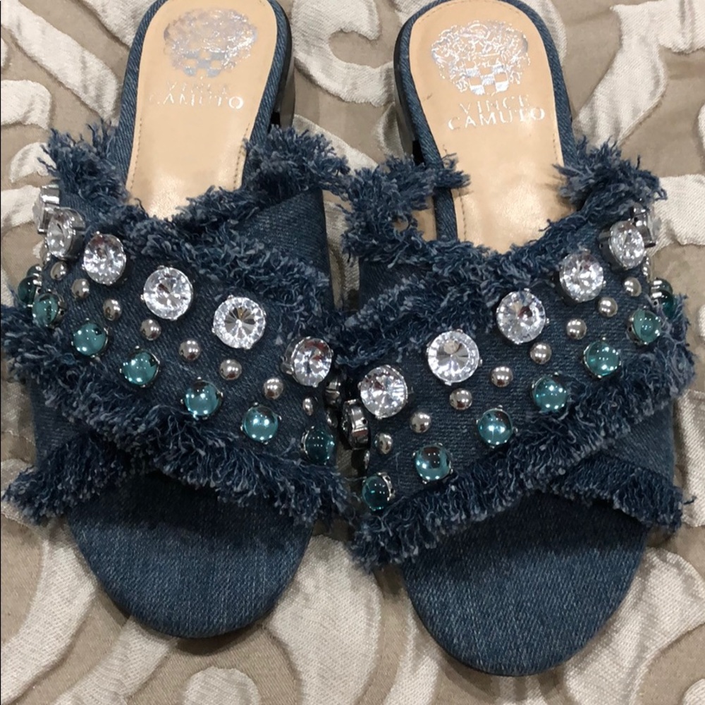 Vince camuto